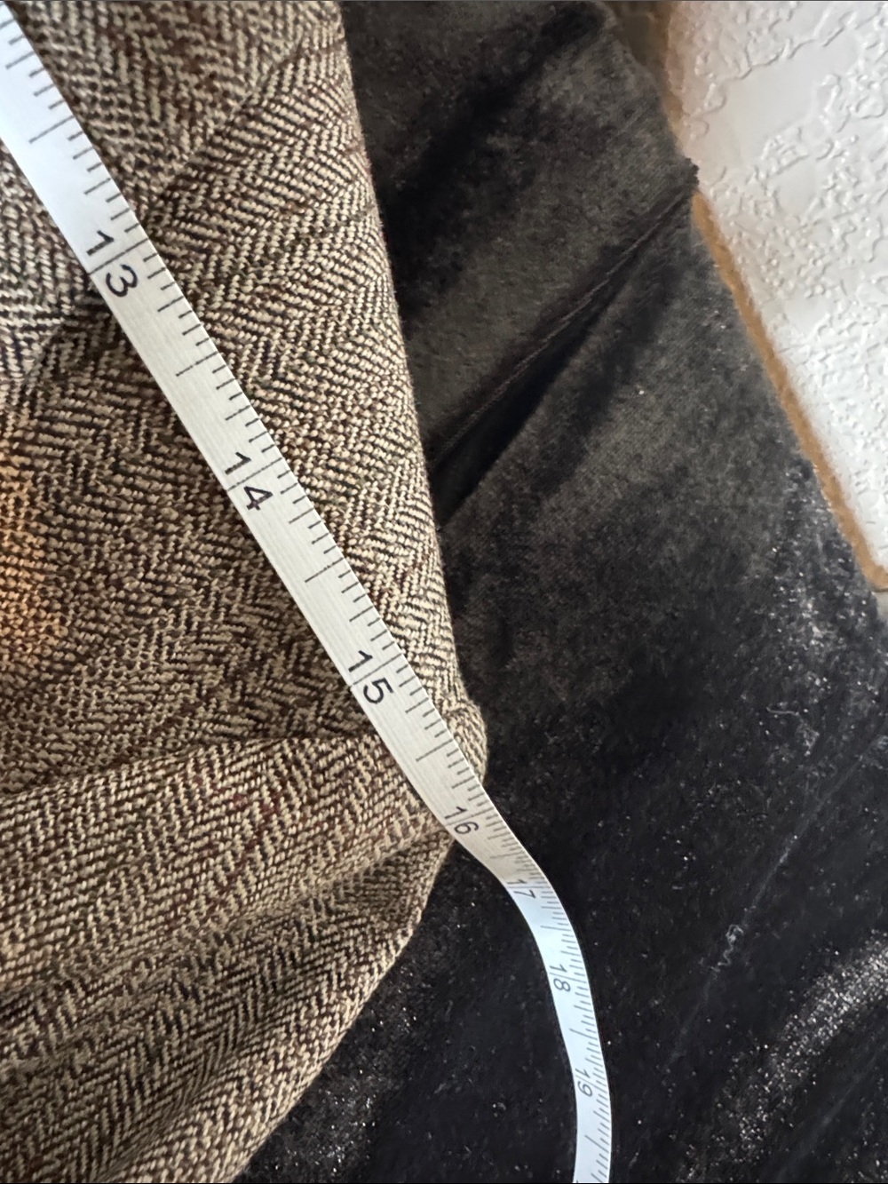 Banana Republic Neutral Plaid Wool-Blend Blazer - Picture 7 of 15